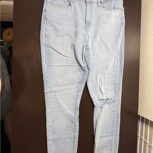 Signature by Levi Strauss High Rise Skinny Distressed Jeans, W31/L30